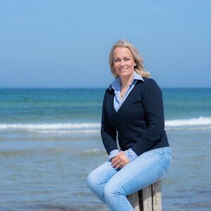 Juliane Lohmeier Portraitbild von Immobilienkauffrau Juliane Lohmeier